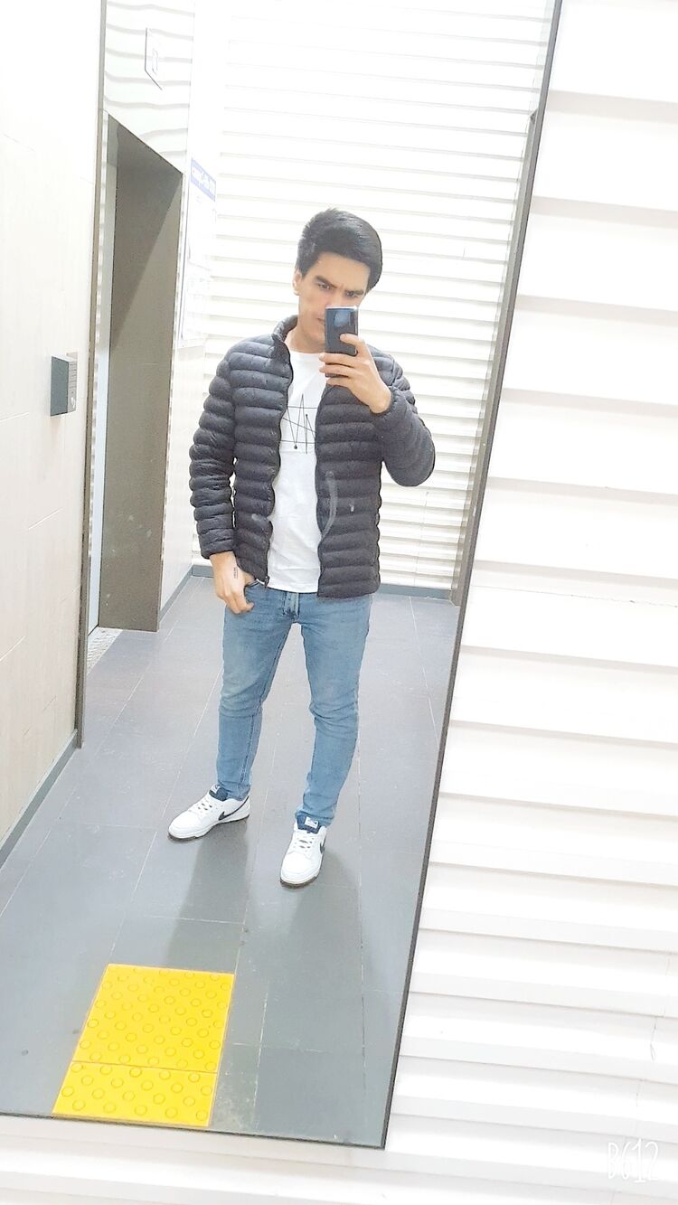  42541834  , 23 ,    