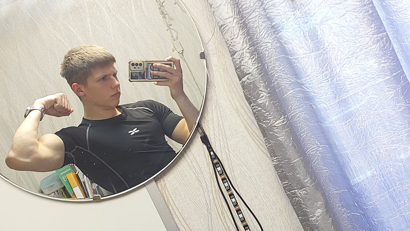  52582984  , 19 ,    Deleted