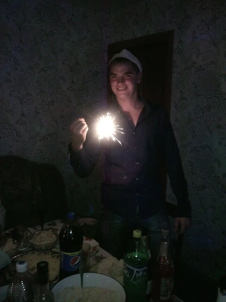  38759874  , 33 ,    