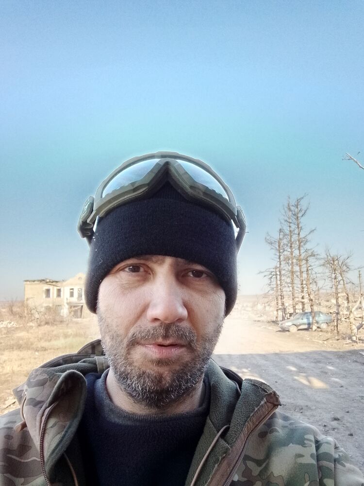  --,   , 44 ,   ,   
