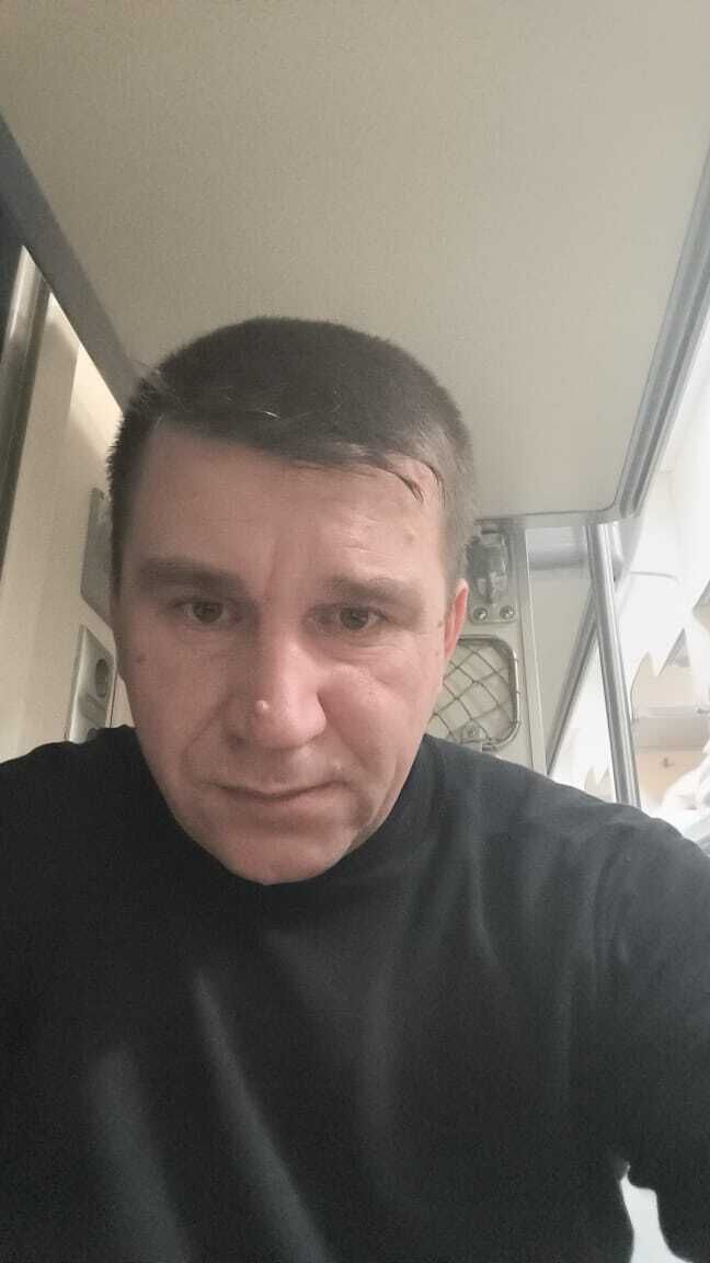  45310264  , 39 ,    -