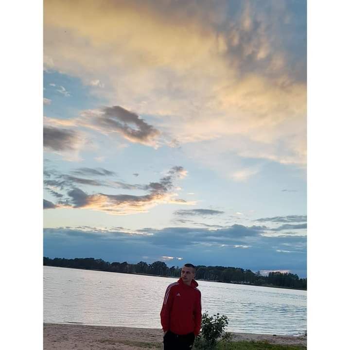  31505684  , 28 ,    