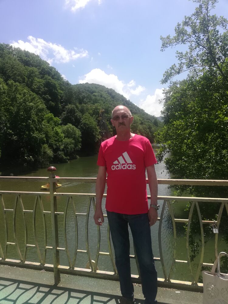  ,   Aleksandr, 64 ,   ,   