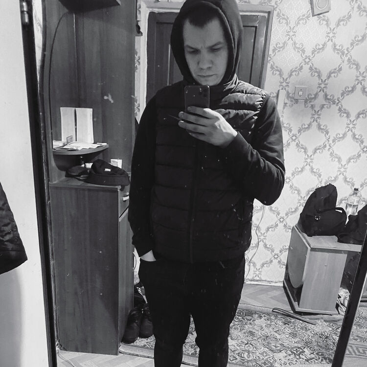  ,   Sergei, 29 ,   