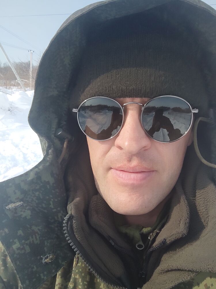  ,   Slava, 42 ,   ,   , c 