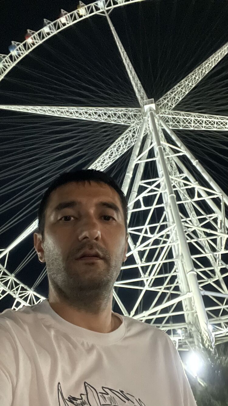  53418794  Abror, 40 ,    