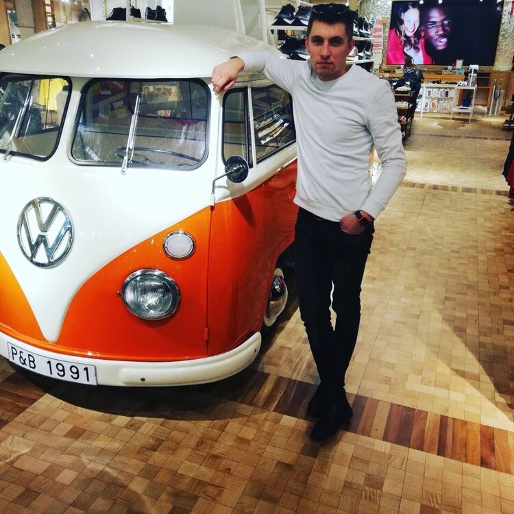  ,   Artem, 34 ,   ,   , c 