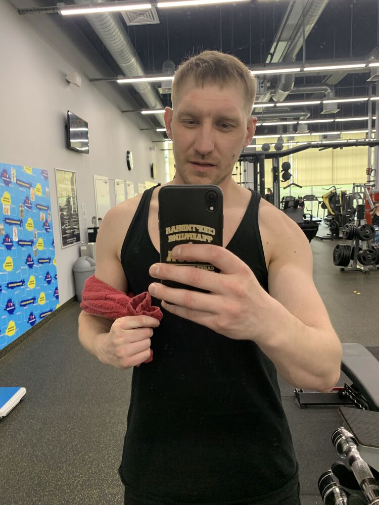  26717044  , 37 ,    -