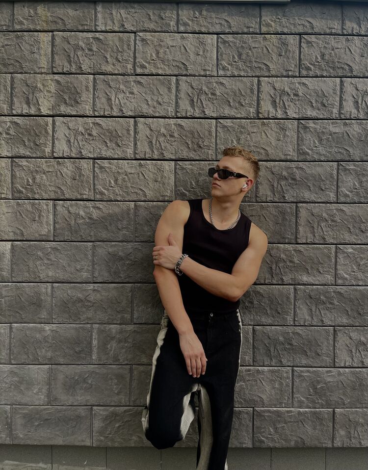  ,   , 25 ,   ,   