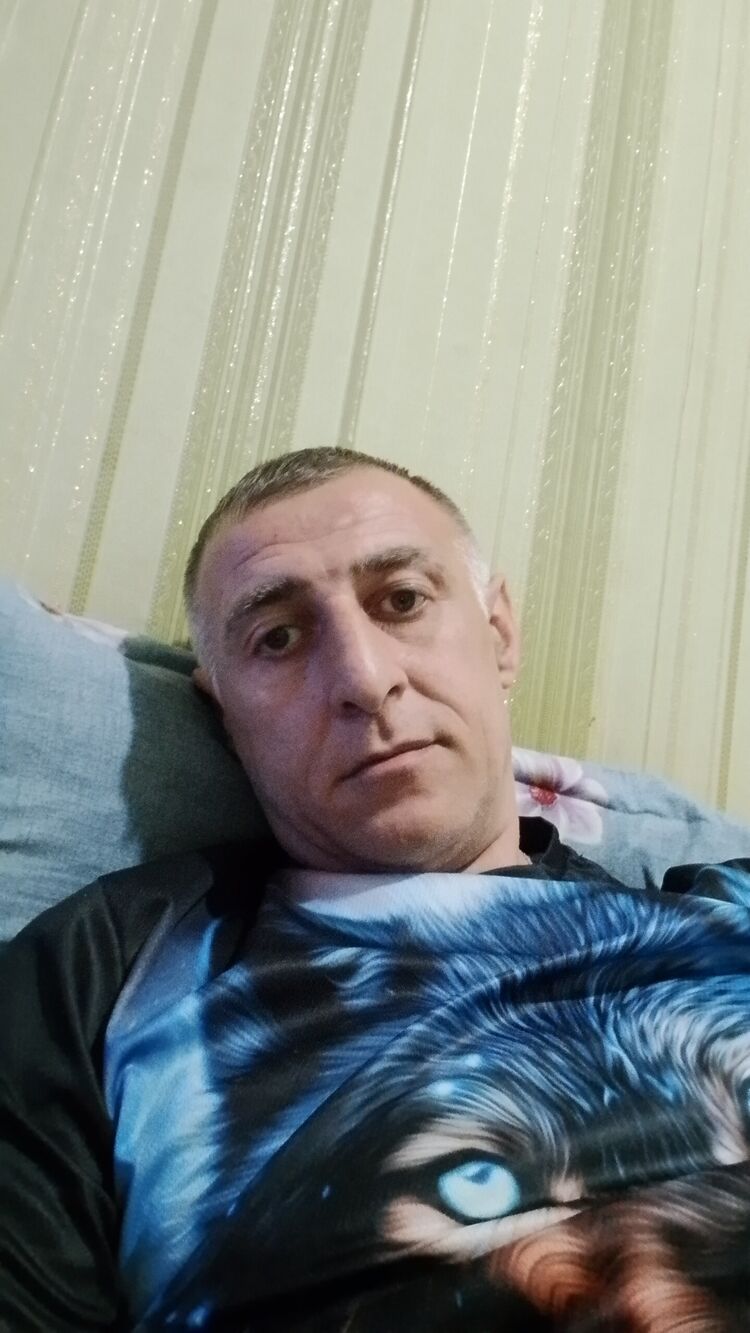  52812124  , 44 ,    