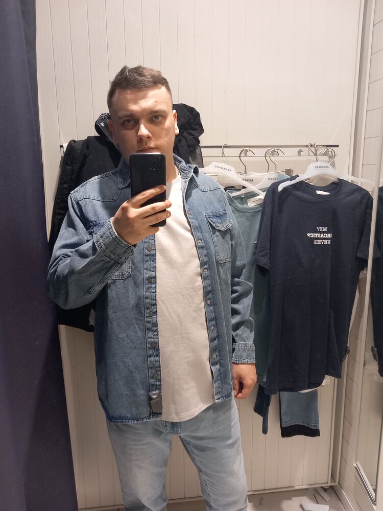  34815594  Vlad, 28 ,    Gliwice