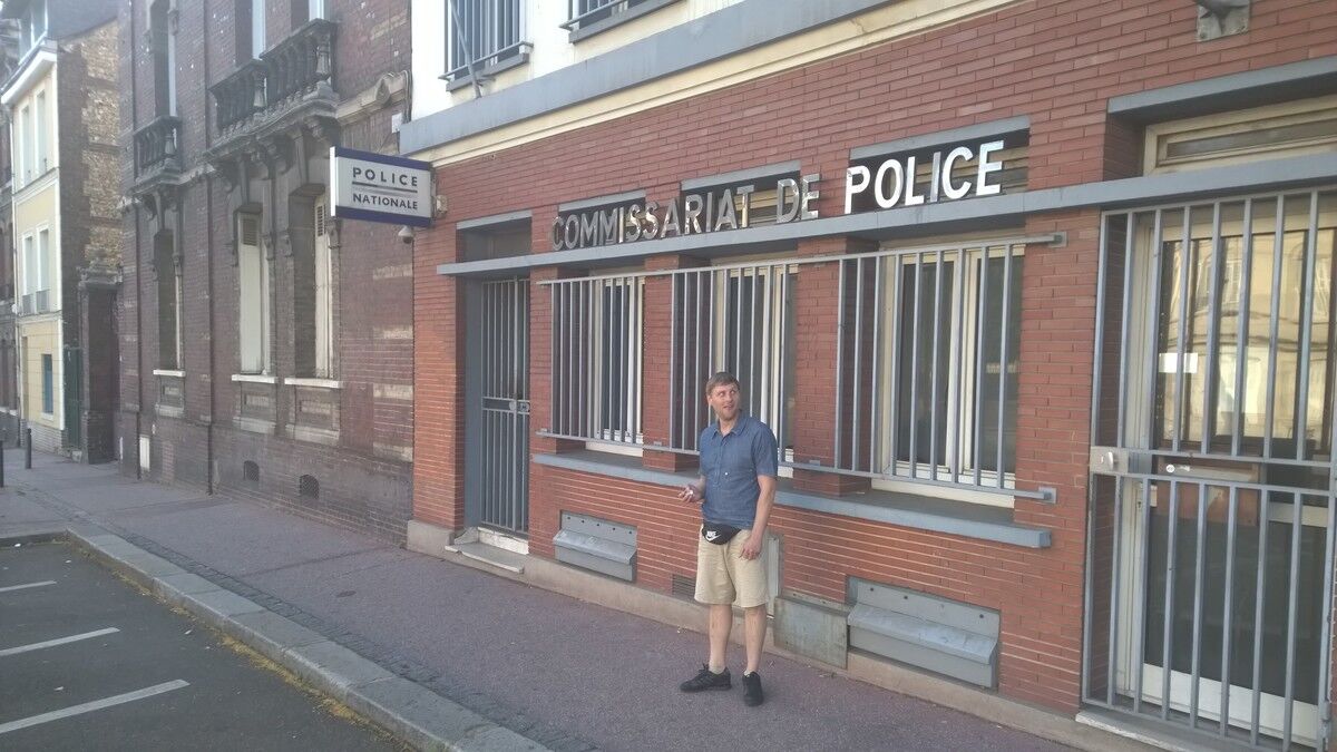  6362344  Denis, 43 ,    