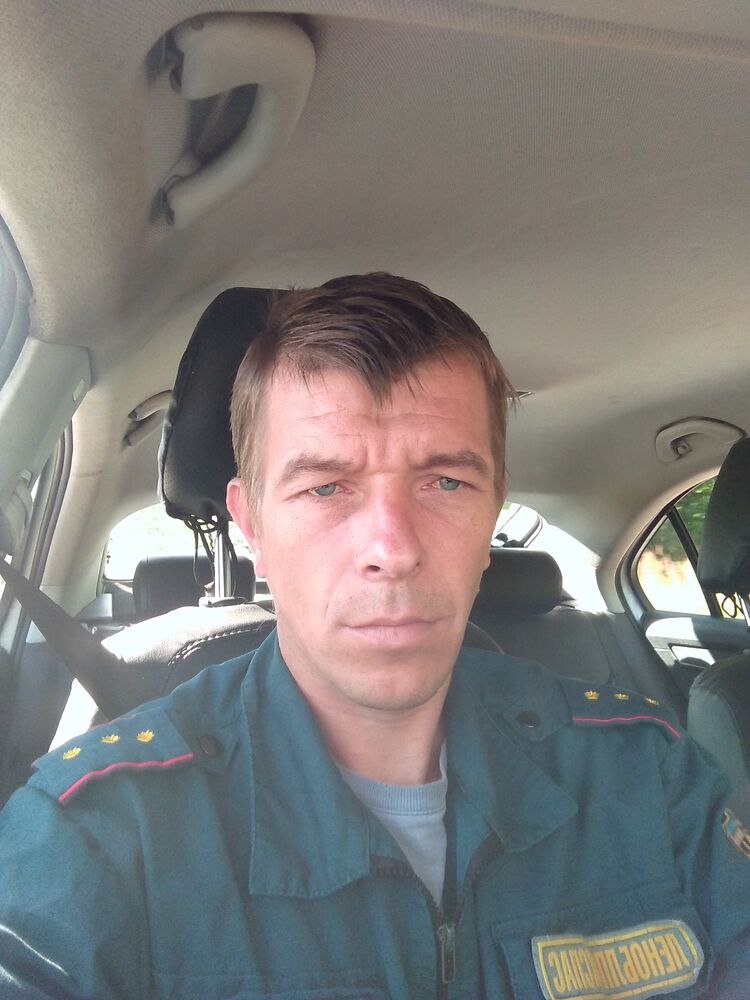  28207044  , 40 ,    