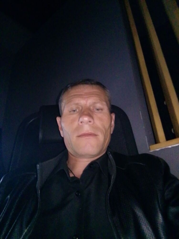  43473734  , 49 ,    
