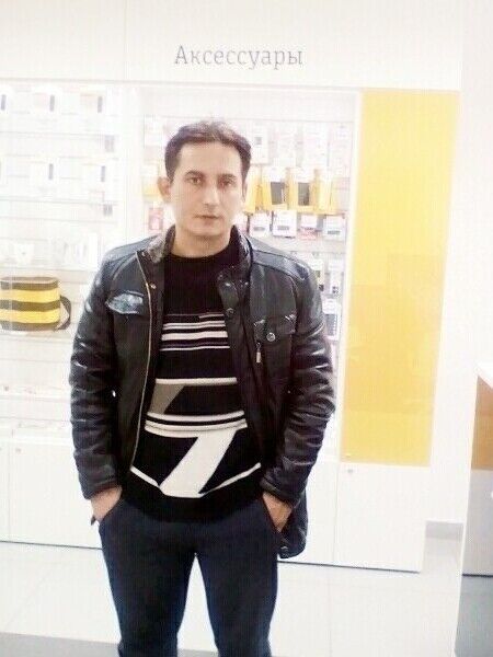  8674914  Bobby, 43 ,    