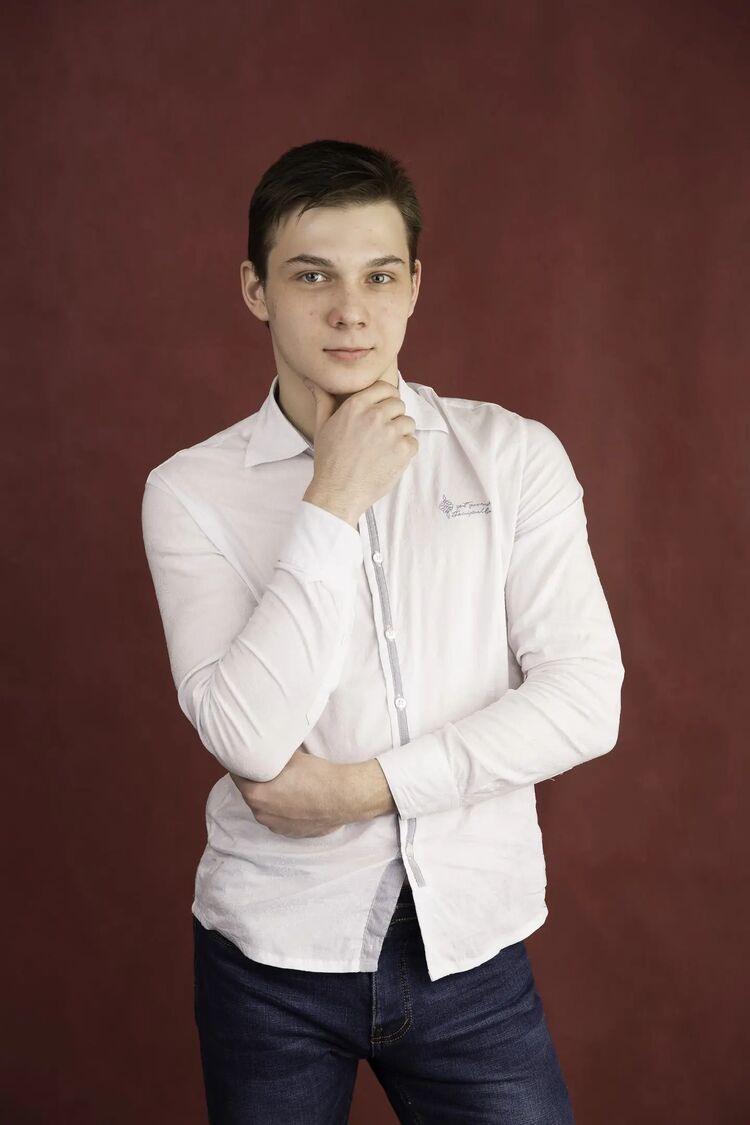  30819644  Nikolay, 24 ,    