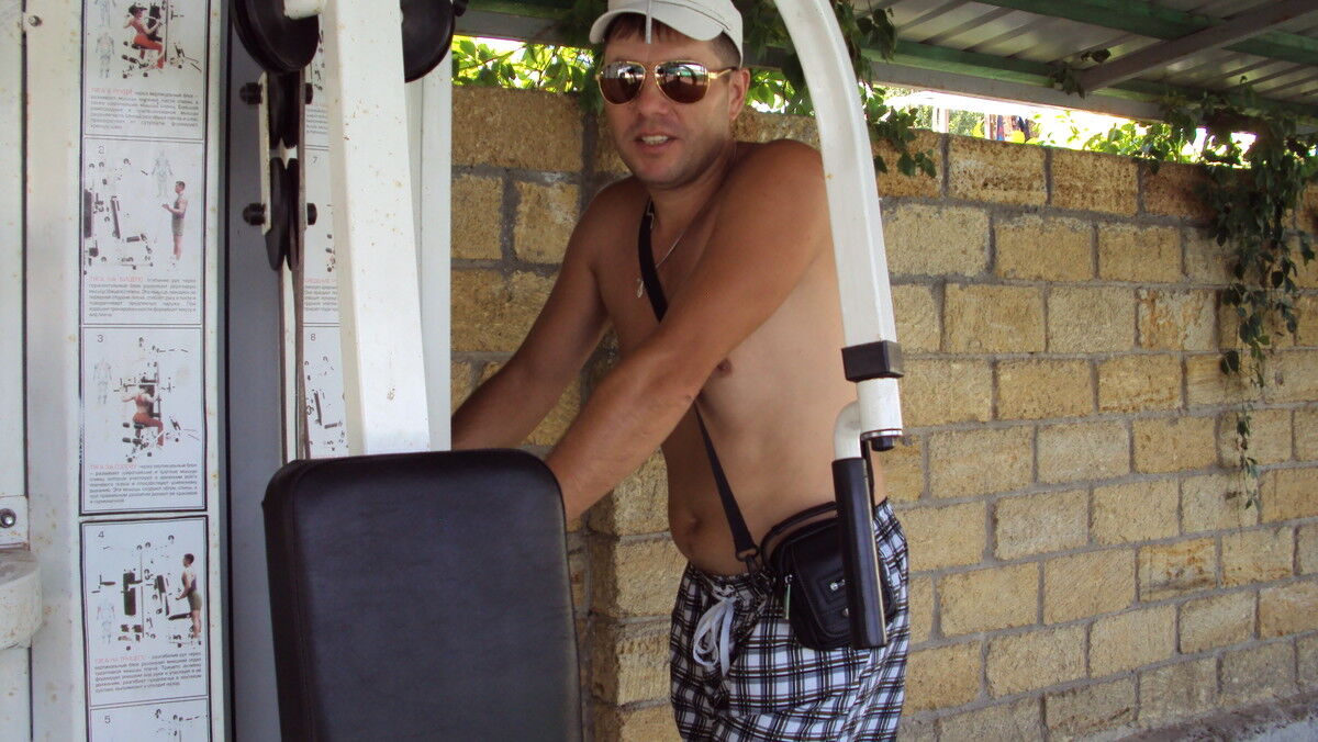  6028624  Sergei, 38 ,    
