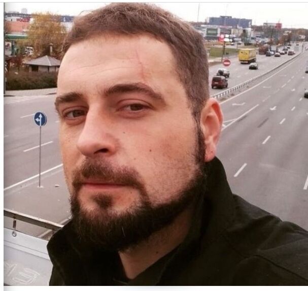  ,   Maksim, 42 ,   ,   