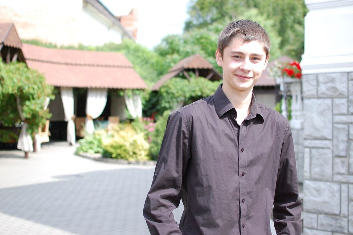  ,   Dima, 30 ,   
