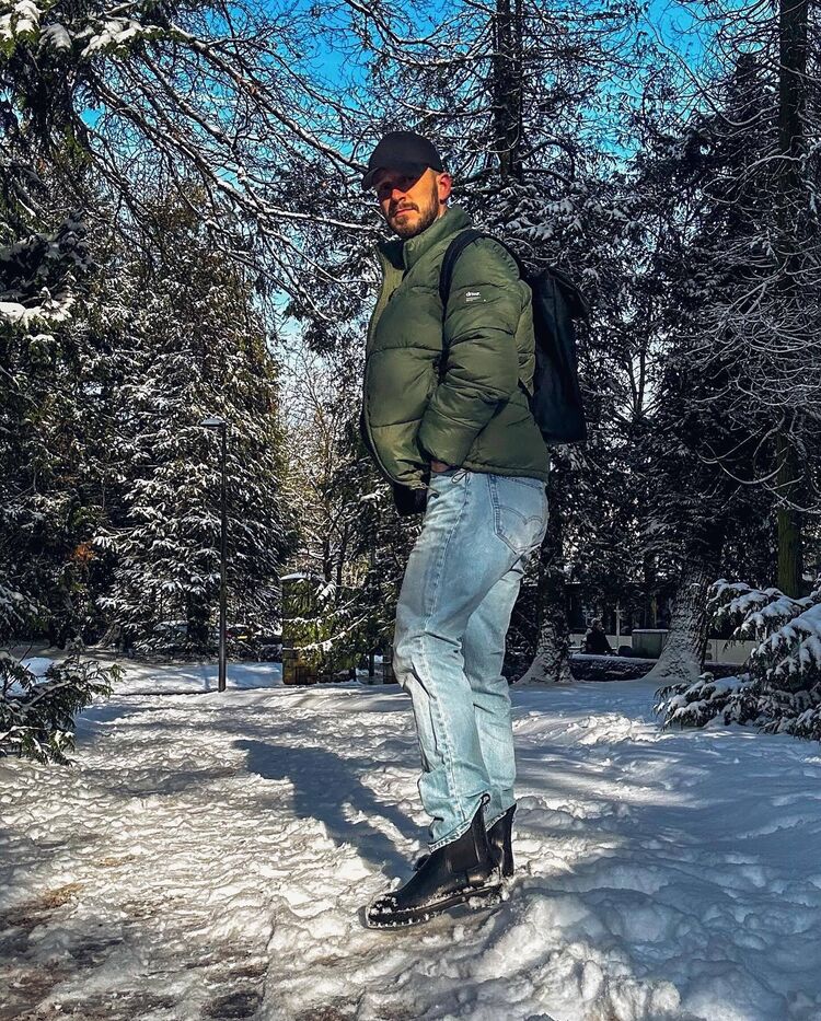 ���� 49782504 ������� �����, 37 ���, ���� ���������� � ������