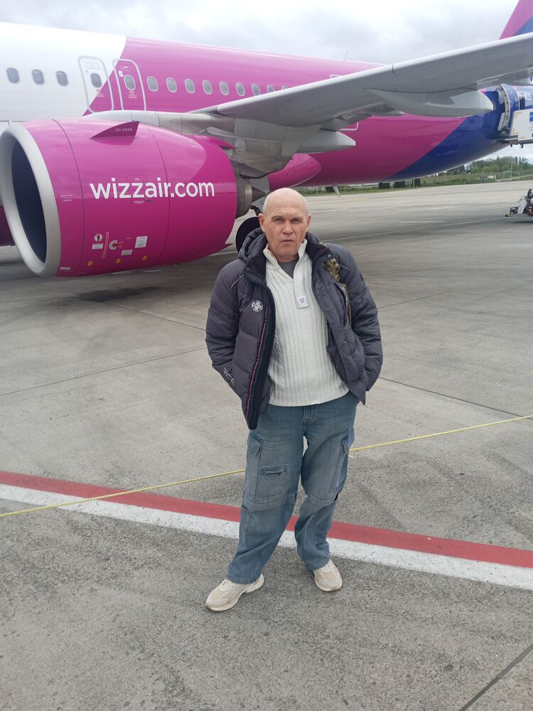  ,   , 52 ,   