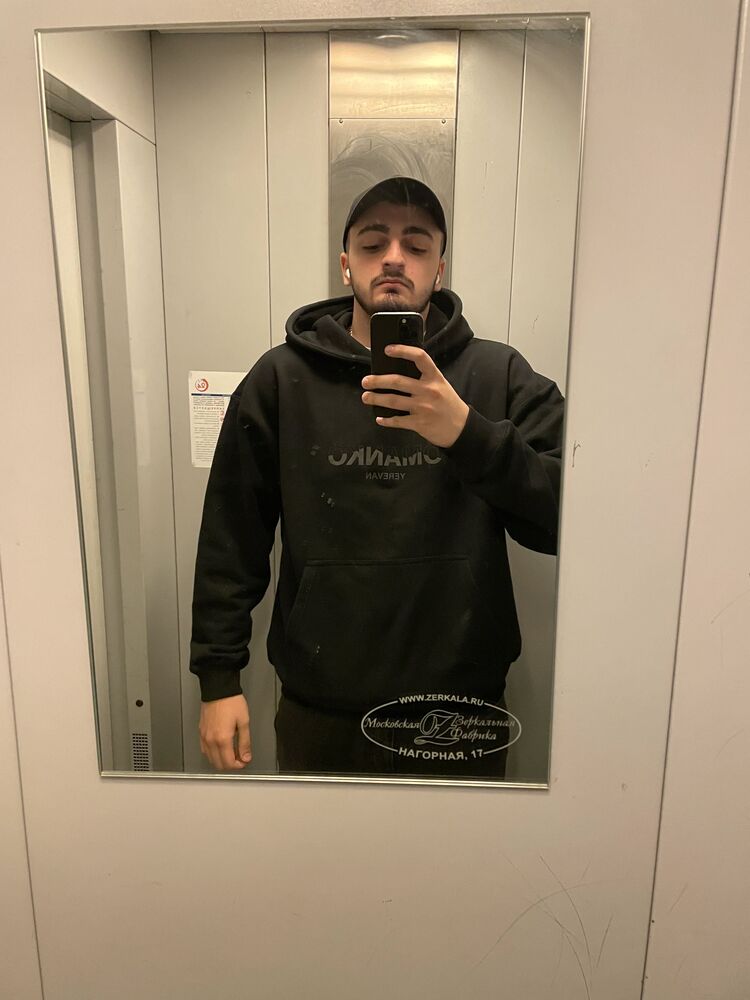  36436714  Stepan, 25 ,    