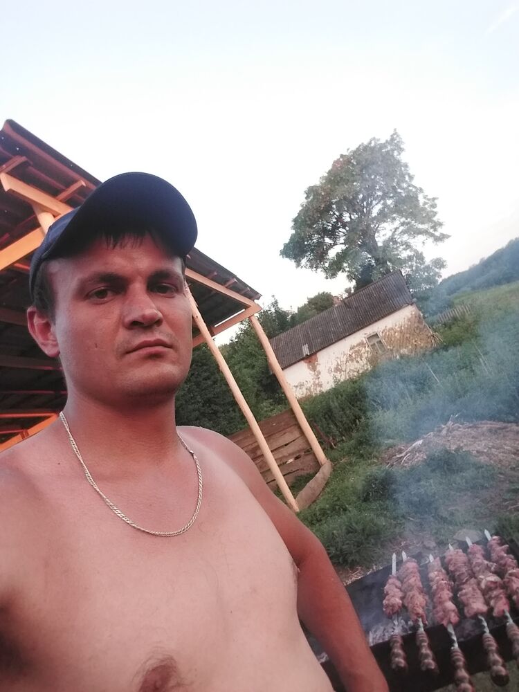  28747214  , 33 ,    
