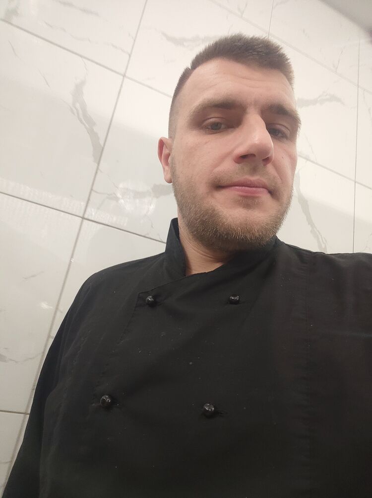  48150494  , 28 ,    