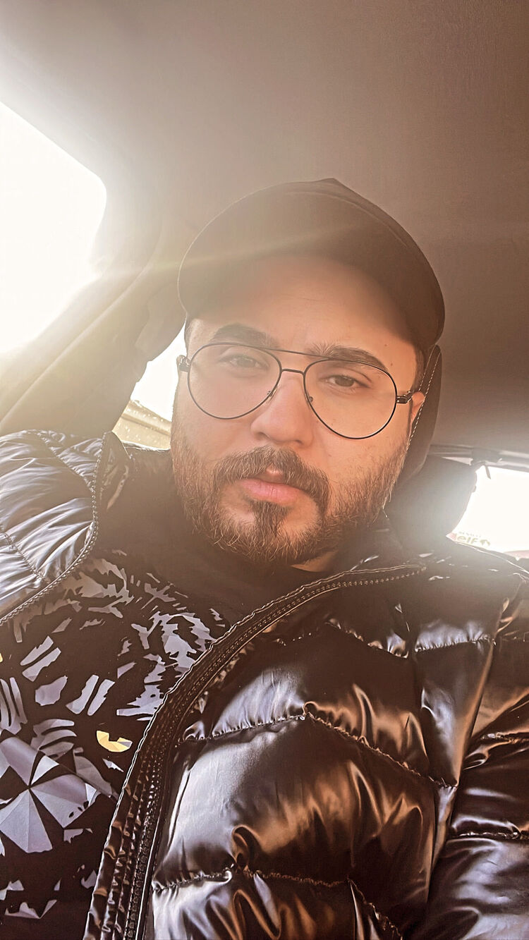  26005954  Hayyan, 34 ,    Bansko