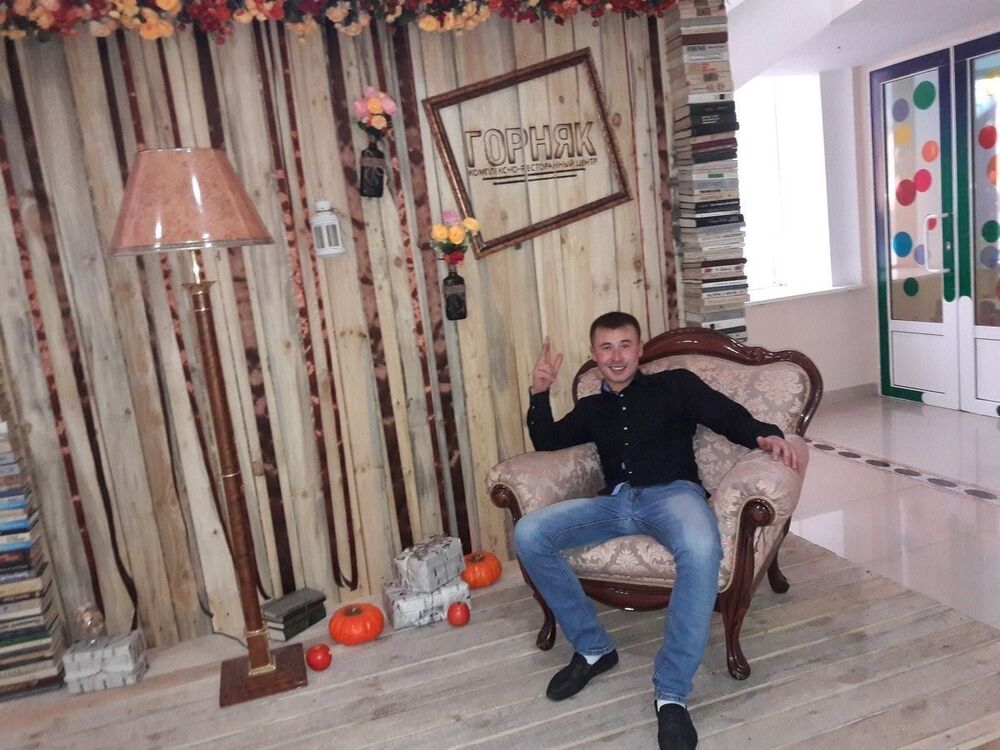  ,   RUSLAN, 31 ,   ,   , c 