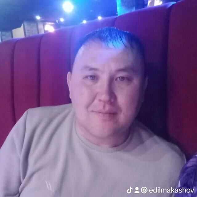  ,   i, 37 ,   ,   