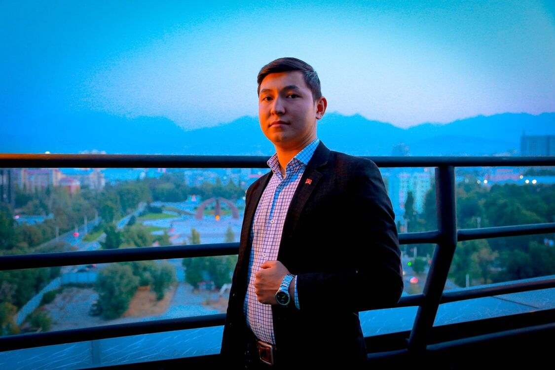 ���� 16961754 ������� Izat, 105 ���, ���� ���������� � �������