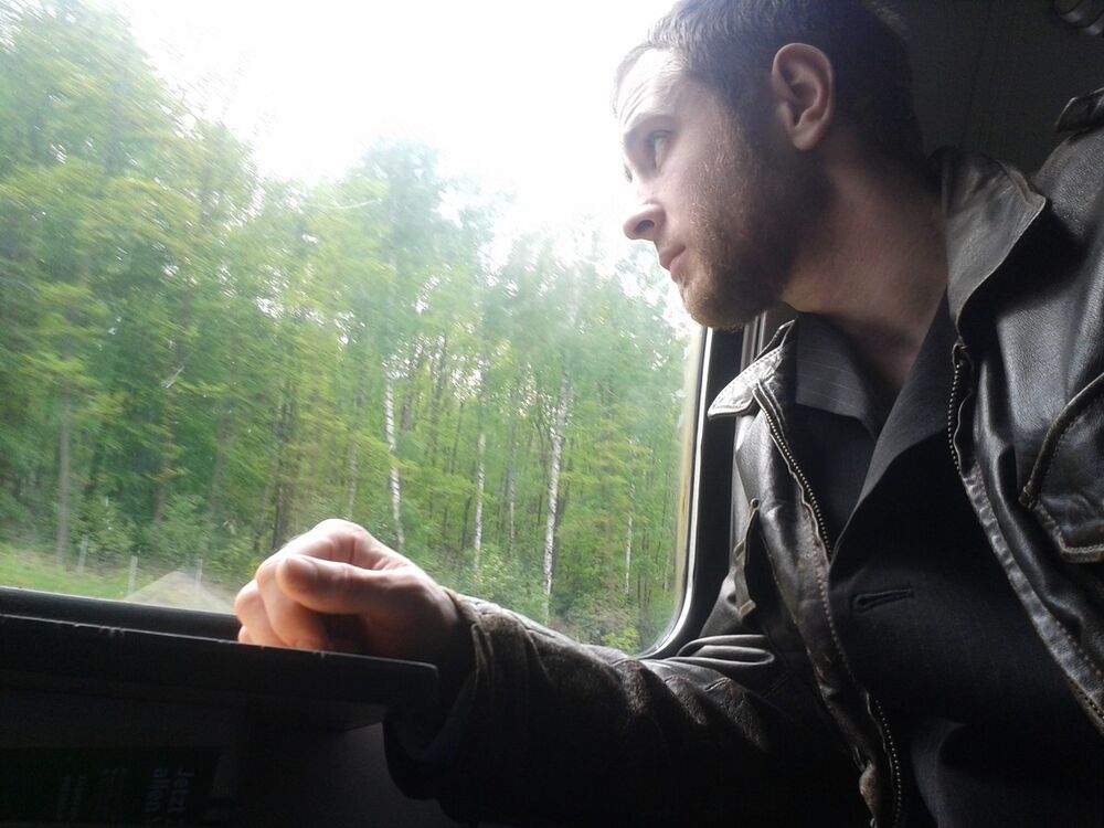  18693584  Dmitrij, 37 ,    