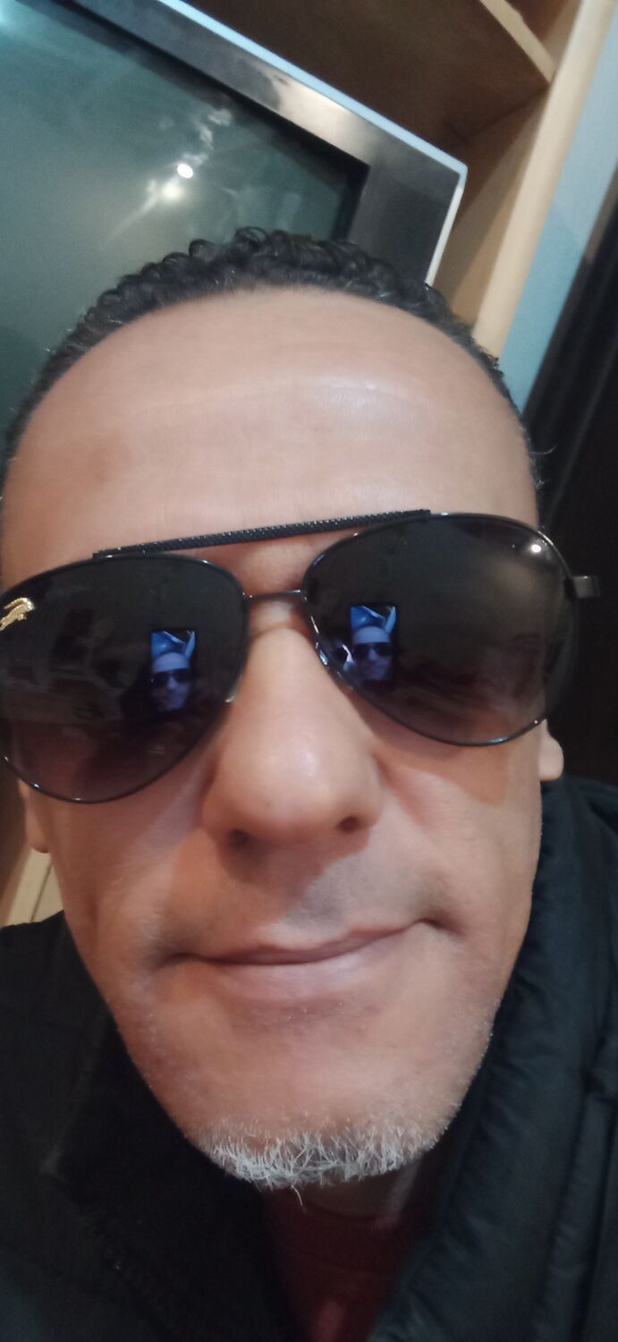  ,   Nasro, 47 ,   ,   