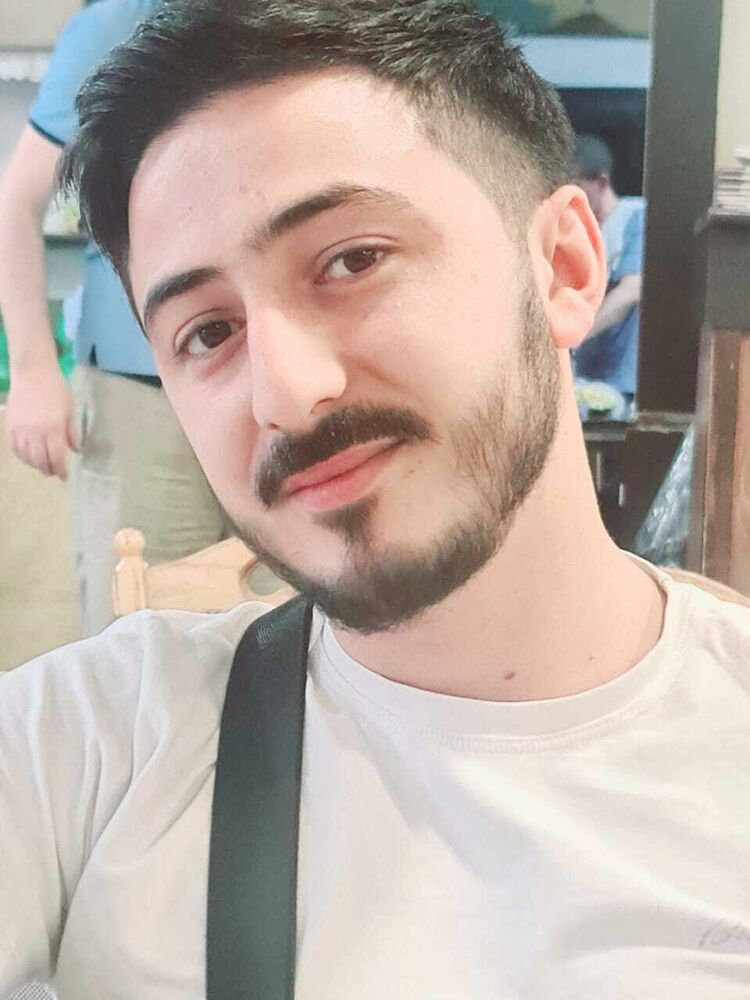  ,   Ali, 28 ,   ,   