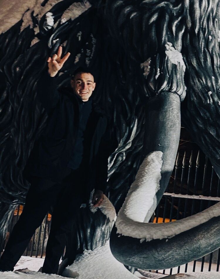  -,   Maksim, 27 ,   ,   