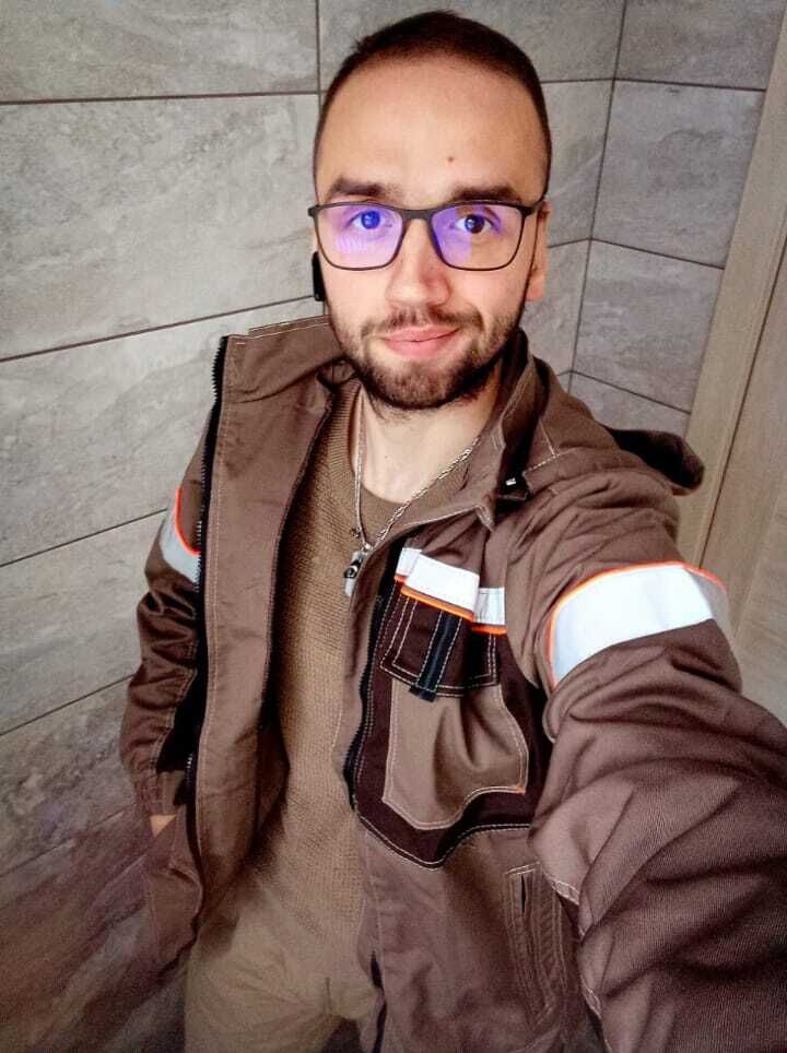  47064404  , 30 ,    -