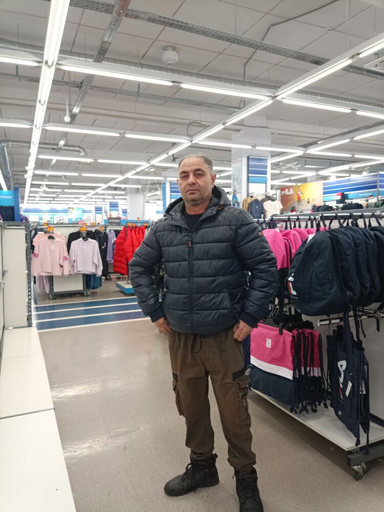  32973094  , 51 ,    