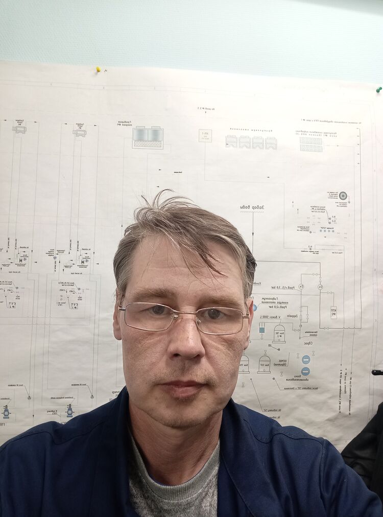  43207784  , 49 ,    