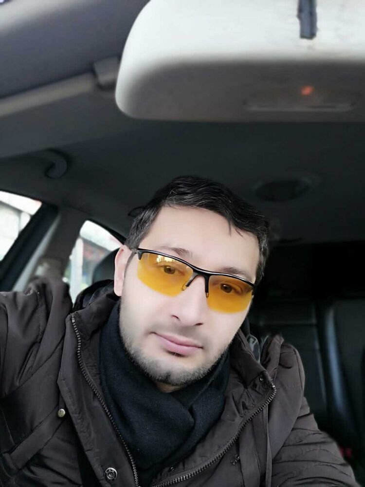  26757164  Parviz, 40 ,    