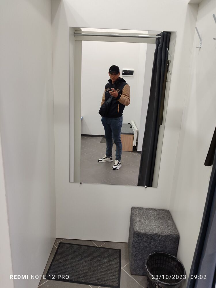  39139304  , 20 ,    