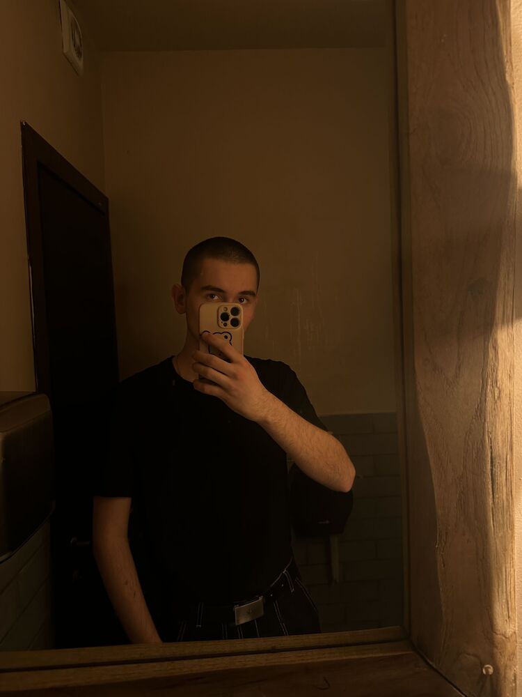  41483994  , 20 ,    