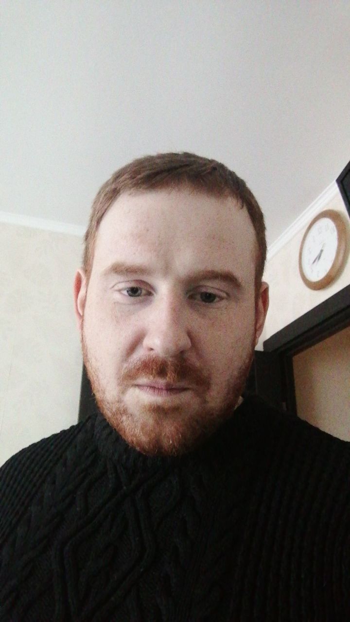  40207284  , 34 ,    