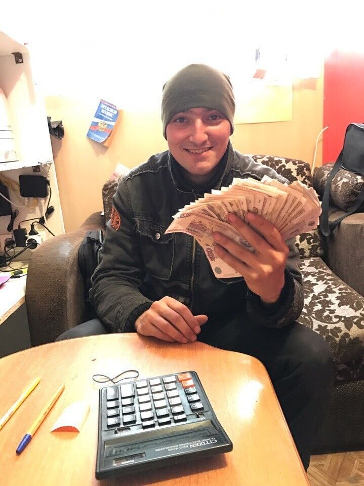  9976984  , 34 ,    