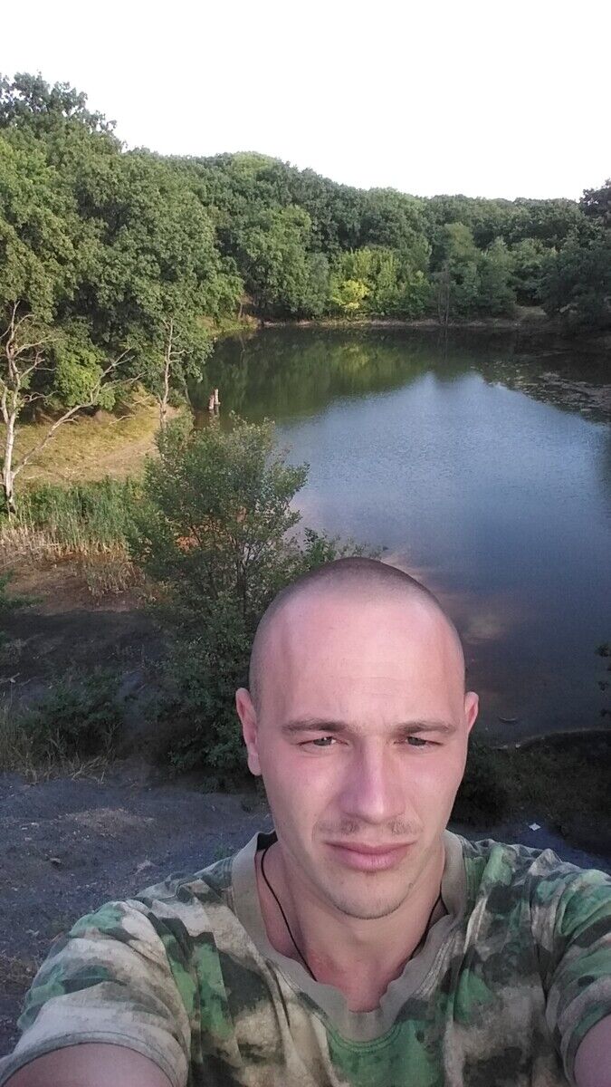  21829624  , 30 ,    