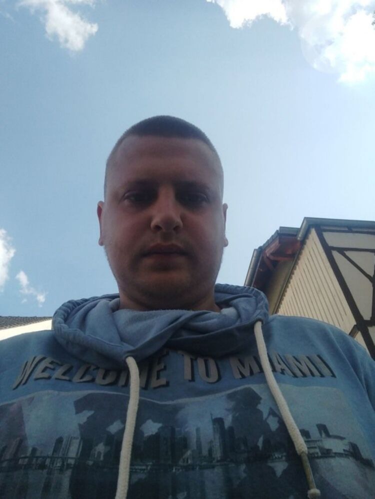  ,   David, 26 ,   ,   