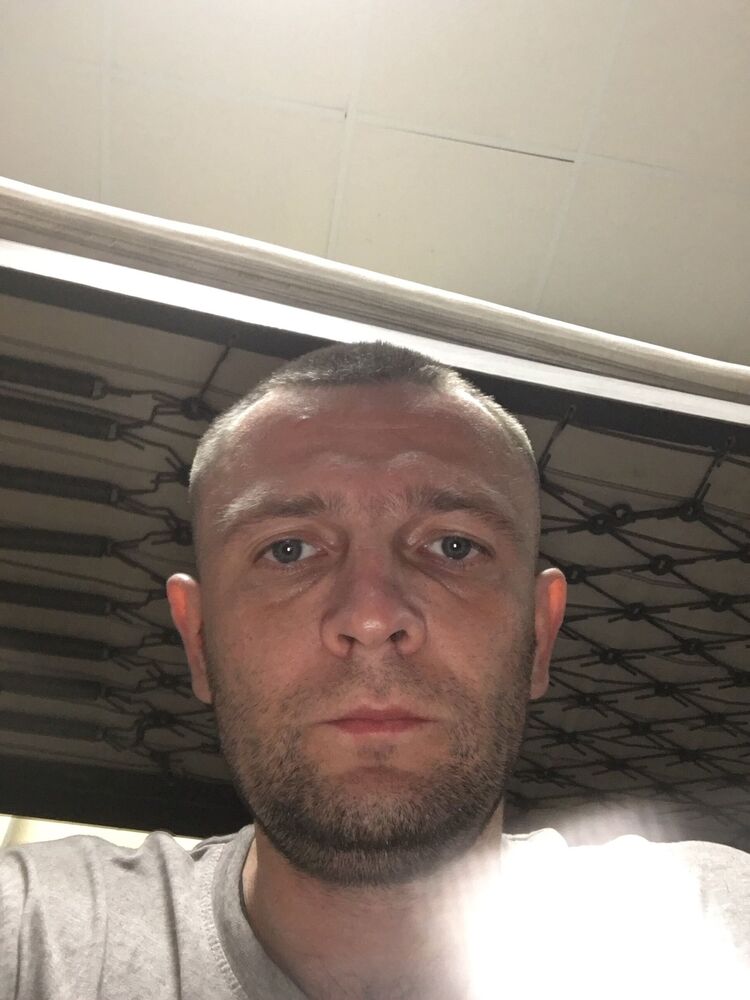  38033494  , 33 ,    