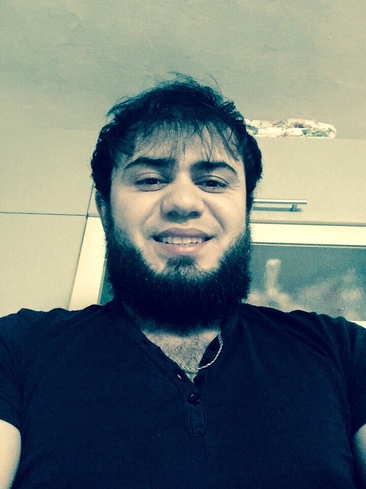  43486674  Roma, 33 ,    