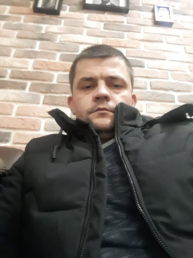  18677434  , 42 ,    