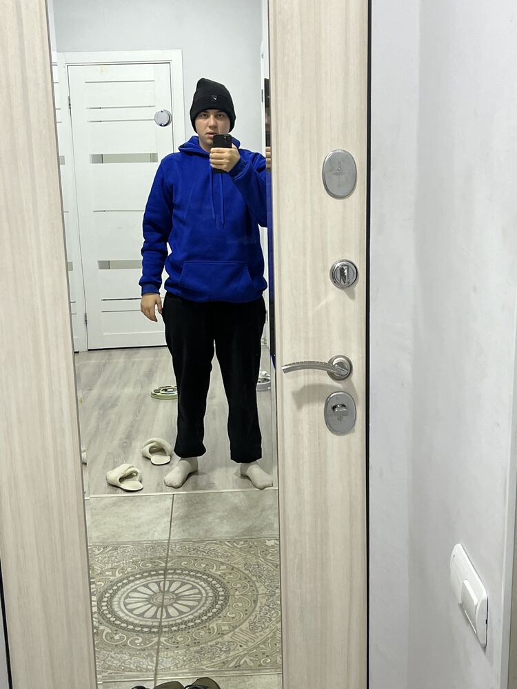  Novy,   , 40 ,   ,   